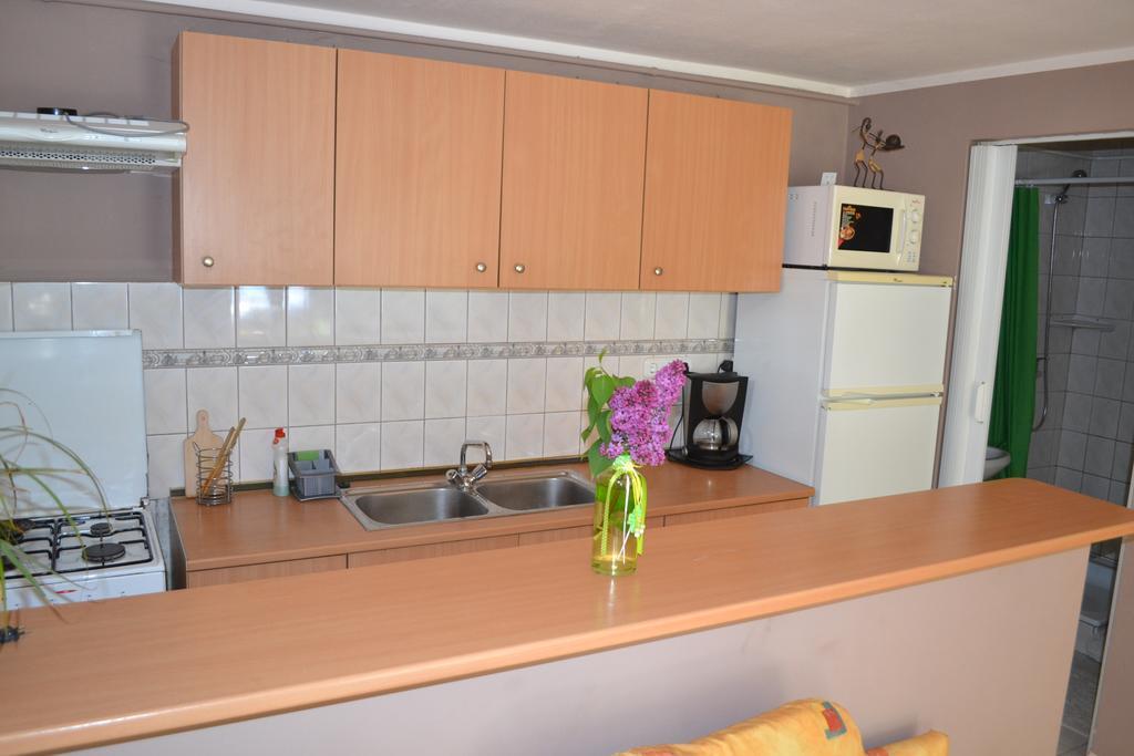 Tulipan Apartman إغير المظهر الخارجي الصورة